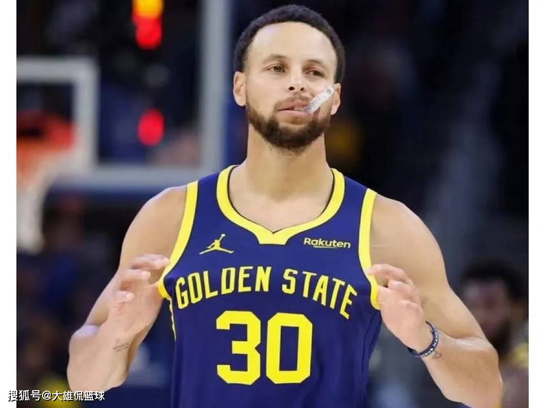 库里在TL比赛中惊险取胜，比分优势明显引发热议！